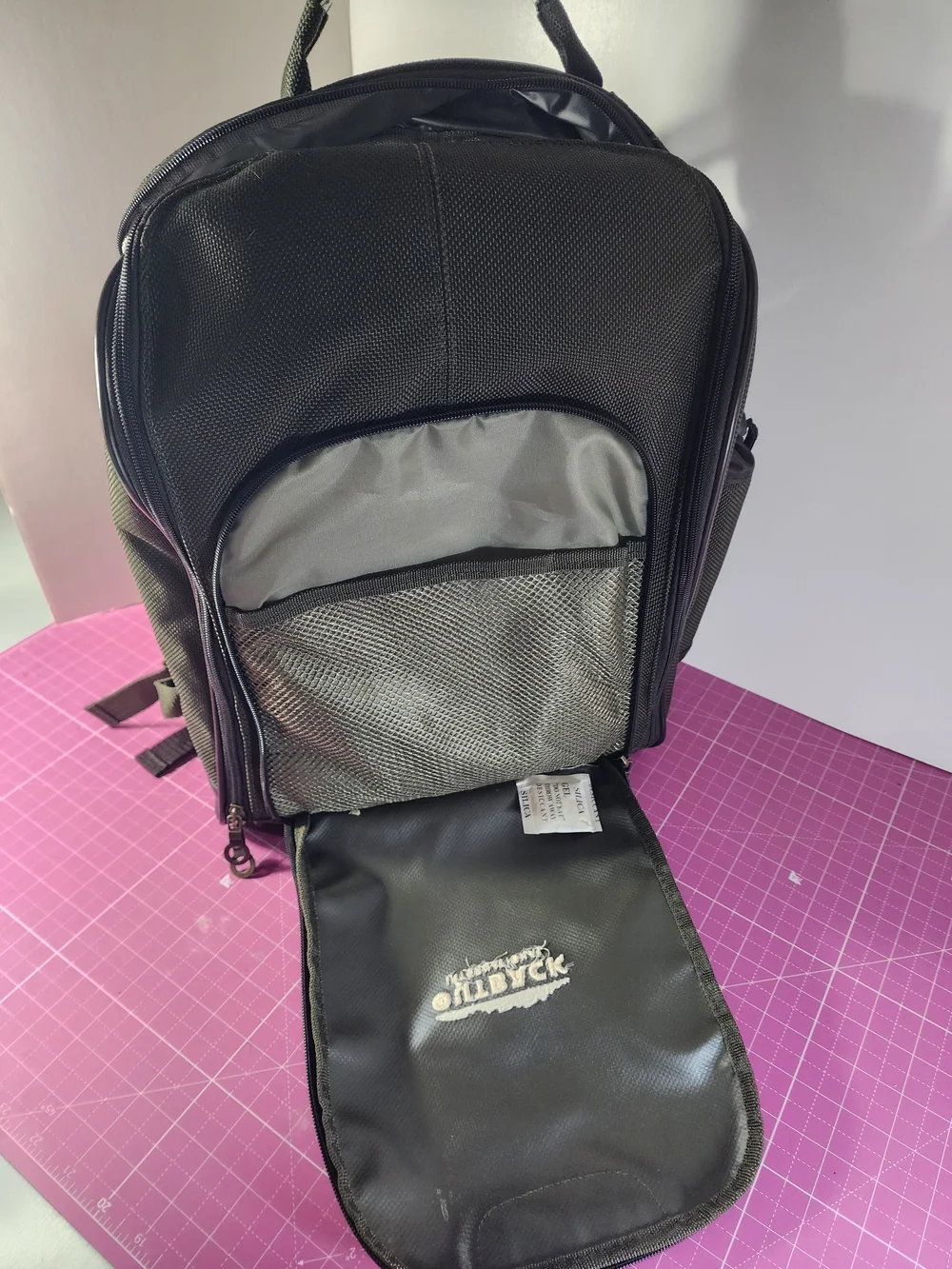 Restaurant Logoed Olive Green Picnic /Cooler Backpack